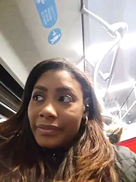 Snapshot of morena-399 chatting on 02/04/26, 09:09 morena-399 online show from 02/04/26, 09:09