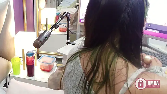 brigiitte rohan online show from 03/14/25, 08:06