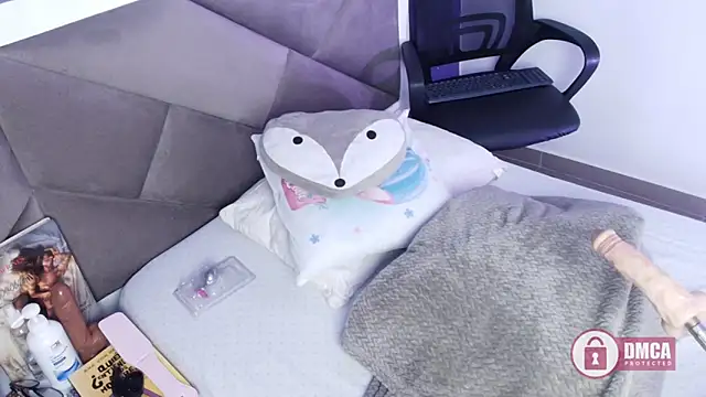 brigiitte rohan online show from 03/16/25, 03:04