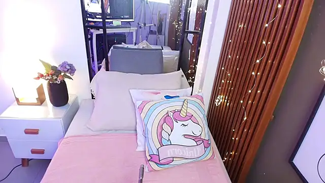 brigiitte rohan online show from 10/13/25, 12:10