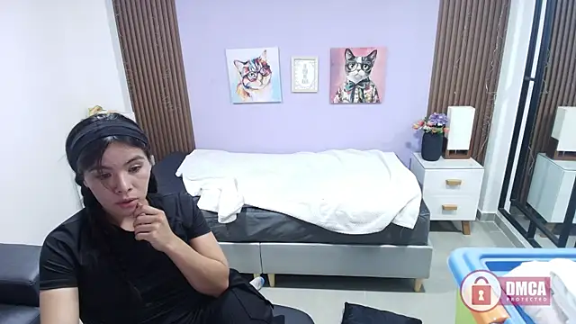 brigiitte rohan online show from 11/13/25, 07:02