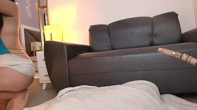 brigiitte rohan online show from 11/25/25, 04:23