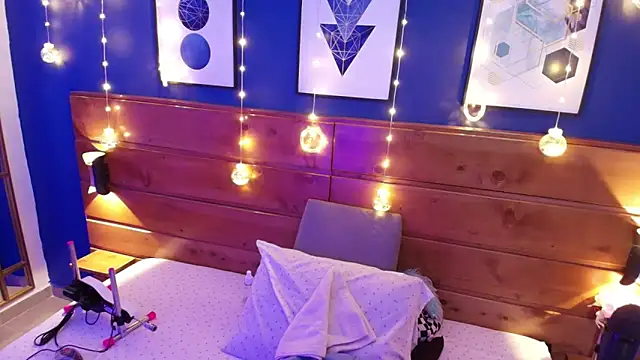 brigiitte rohan online show from 12/05/25, 03:37