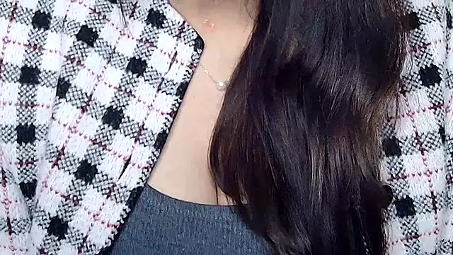 MIss-Naina online show from 12/21/25, 07:43