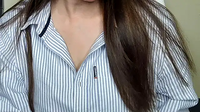 MIss-Naina online show from 04/13/26, 08:25