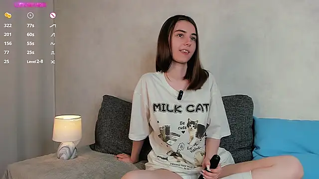 Snapshot of MeghanElson chatting on 02/23/25, 11:22 MeghanElson online show from 02/23/25, 11:22