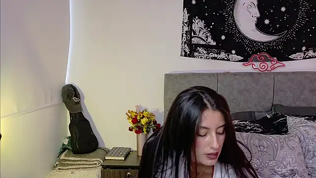LexieandNate online show from 05/07/26, 08:25