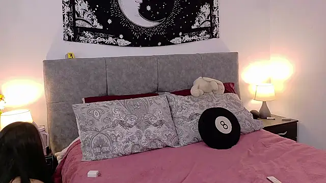 LexieandNate online show from 07/11/26, 09:34