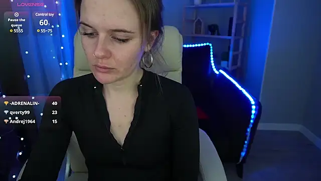 Snapshot of MaribelRiverr_ chatting on 01/11/25, 04:46 MaribelRiverr  online show from 01/11/25, 04:46