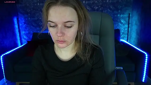 Snapshot of MaribelRiverr_ chatting on 01/18/25, 06:45 MaribelRiverr  online show from 01/18/25, 06:45