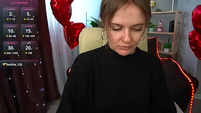 Snapshot of MaribelRiverr_ chatting on 02/24/25, 09:32 MaribelRiverr  online show from 02/24/25, 09:32