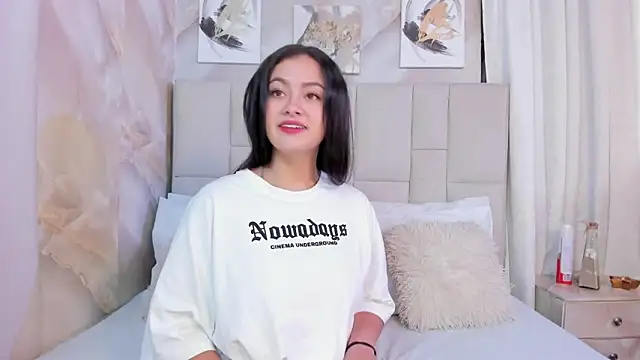 Jaslyn  Smith online show from 02/02/26, 04:17