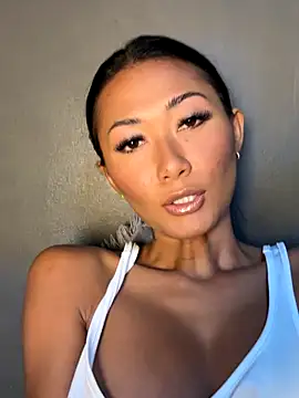 Snapshot of thai-dreamgirl chatting on 10/30/25, 11:05 thai-dreamgirl online show from 10/30/25, 11:05