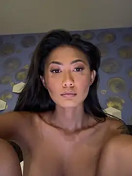 thai-dreamgirl online show from 03/15/26, 11:49