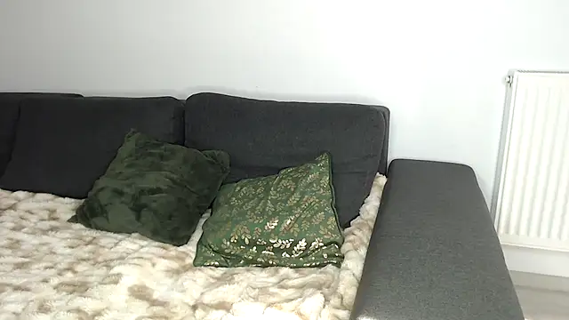 Snapshot of ElizabethAC chatting on 02/24/25, 09:43 ElizabethAC online show from 02/24/25, 09:43