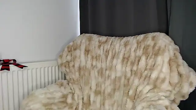 Snapshot of ElizabethAC chatting on 10/28/25, 08:51 ElizabethAC online show from 10/28/25, 08:51