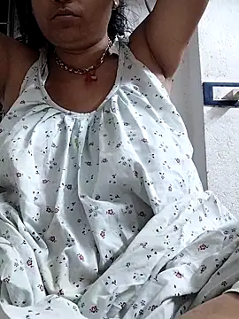 miss-Riy online show from 04/04/26, 05:21