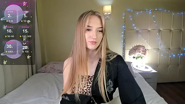 Snapshot of Stacy_River chatting on 02/11/25, 08:15 Stacy River online show from 02/11/25, 08:15