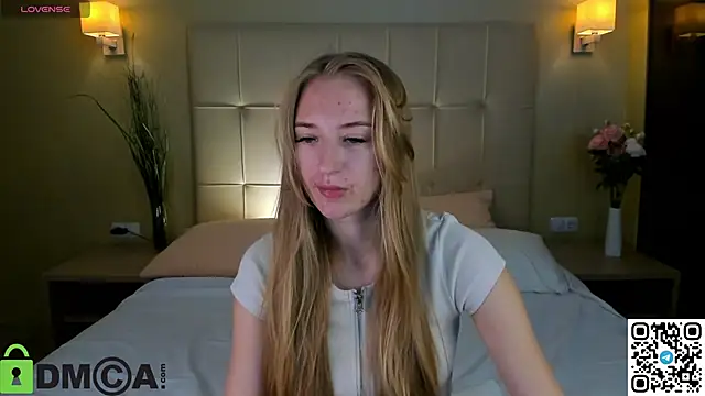 Snapshot of Stacy_River chatting on 09/29/25, 08:08 Stacy River online show from 09/29/25, 08:08