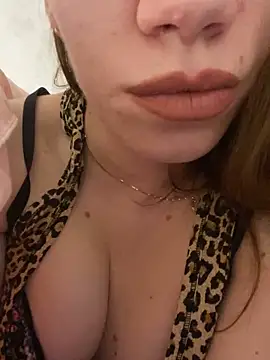 Snapshot of EvaRush chatting on 12/02/24, 12:09 EvaRush online show from 12/02/24, 12:09