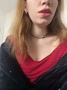 Snapshot of EvaRush chatting on 03/14/25, 07:26 EvaRush online show from 03/14/25, 07:26