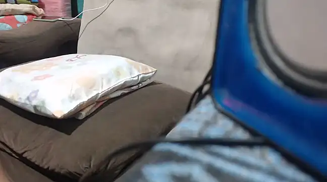 mom son dirty online show from 03/13/25, 11:38