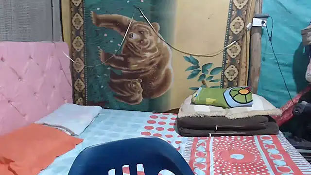 mom son dirty online show from 11/28/25, 10:56