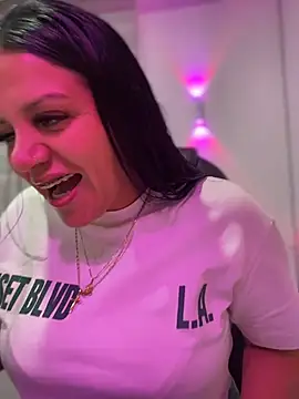 Milff parkerrr online show from 04/18/26, 01:31