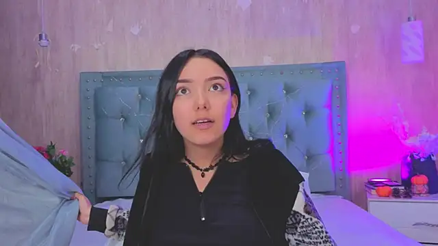 Marcelaa fox online show from 11/08/25, 09:02