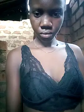 Snapshot of Black_juicy24 chatting on 11/15/25, 04:10 Black juicy24 online show from 11/15/25, 04:10