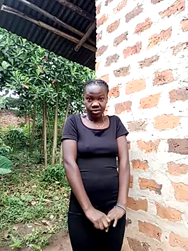 Snapshot of Black_juicy24 chatting on 12/23/25, 04:32 Black juicy24 online show from 12/23/25, 04:32