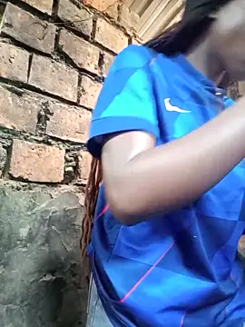 Black juicy24 online show from 03/13/26, 06:09