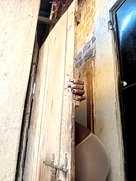 Black juicy24 online show from 05/11/26, 05:02