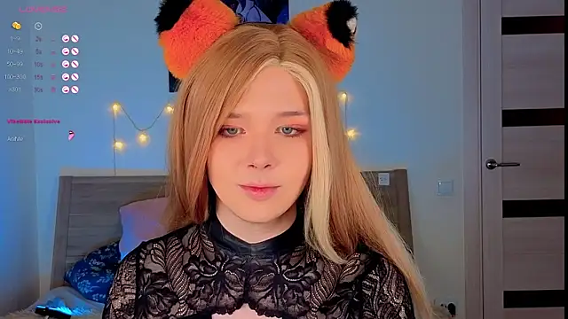  yourFoxy  online show from 01/16/26, 04:11