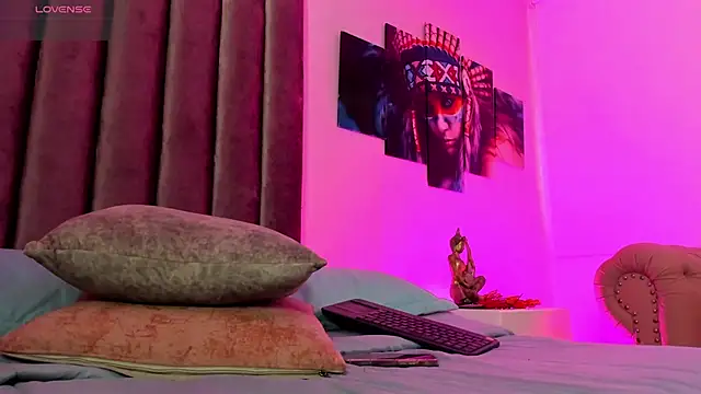 Isabella Flowers online show from 12/14/25, 08:24