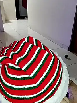 Salomecam30 online show from 12/20/24, 03:14