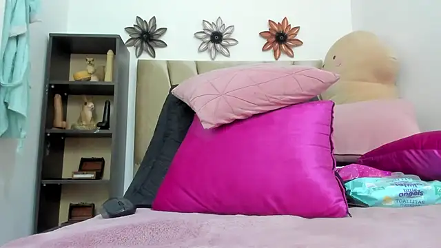 Dalia 20 online show from 02/16/25, 05:15