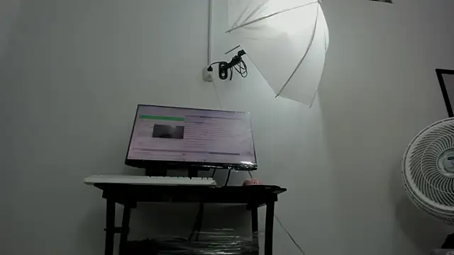 Dalia 20 online show from 10/17/25, 12:14