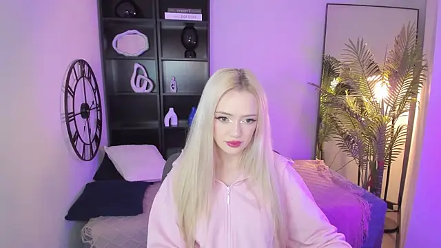 EmilyAir online show from 11/29/25, 04:21