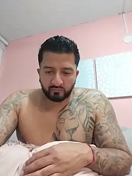 Snapshot of Drake_Smith1 chatting on 10/30/25, 03:52 Drake Smith1 online show from 10/30/25, 03:52