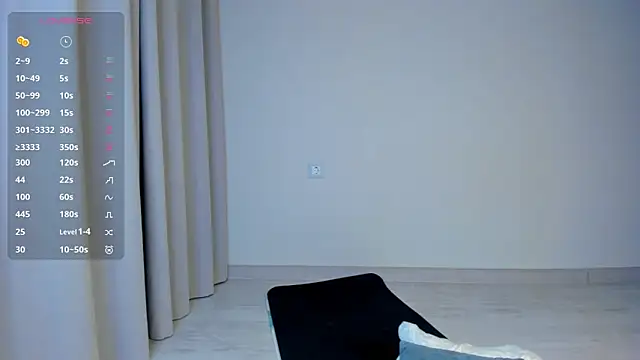 Snapshot of Butterflys1268 chatting on 11/25/25, 01:55 Butterflys1268 online show from 11/25/25, 01:55