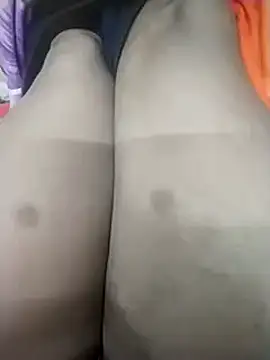 Snapshot of rohitlov150 chatting on 02/27/25, 01:48 rohitlov150 online show from 02/27/25, 01:48