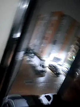 Snapshot of Sweel_Leyva18 chatting on 12/27/24, 06:35 Sweel Leyva18 online show from 12/27/24, 06:35