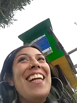 Snapshot of Sweel_Leyva18 chatting on 03/07/25, 08:55 Sweel Leyva18 online show from 03/07/25, 08:55