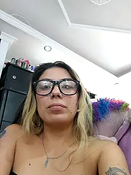 Sweel Leyva18 online show from 06/05/26, 08:36
