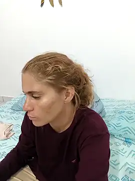 Scarlett-Leh online show from 12/19/25, 09:55