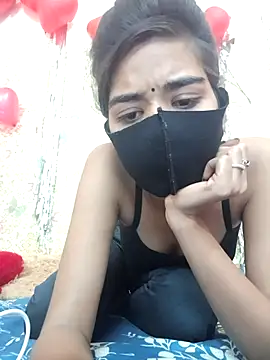 Snapshot of ks536191 chatting on 02/15/25, 10:44 ks536191 online show from 02/15/25, 10:44