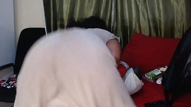 Snapshot of Foxybrownxx1 chatting on 02/27/26, 07:25 Foxybrownxx1 online show from 02/27/26, 07:25