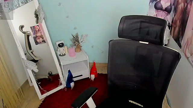 Snapshot of Rudy_02 chatting on 01/05/25, 09:57 Rudy 02 online show from 01/05/25, 09:57