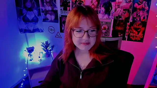 Snapshot of Rudy_02 chatting on 09/24/25, 08:23 Rudy 02 online show from 09/24/25, 08:23